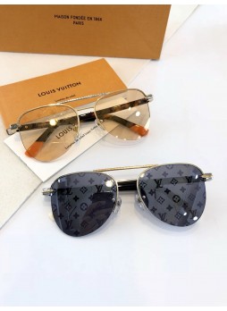 LV AVIATOR SUNGLASSES 